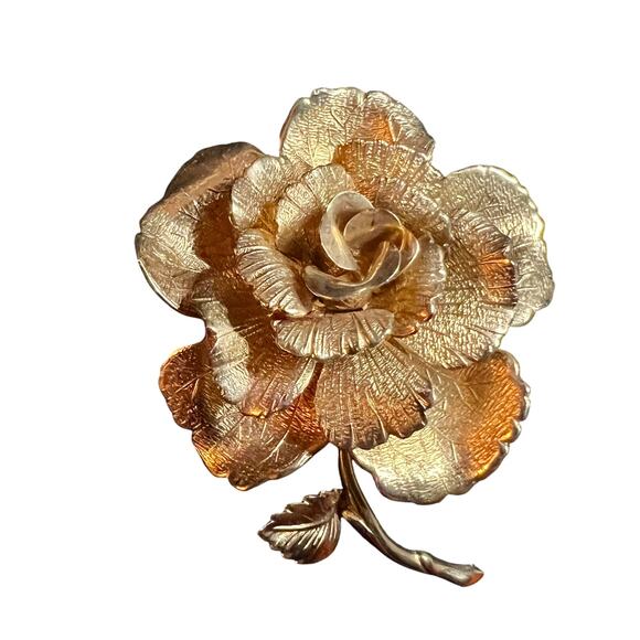 Vintage Monet large gold tone rose flower brooch pin MCM jewelry signed designer - Picture 1 of 7